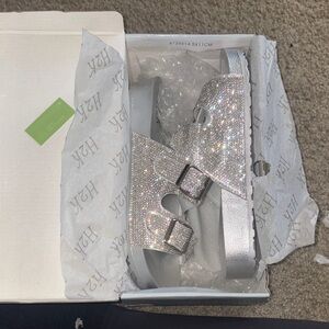 Espen Silver SPARKLE Women's Sandals NEVER WORN!!! “The Delilah Sandals”